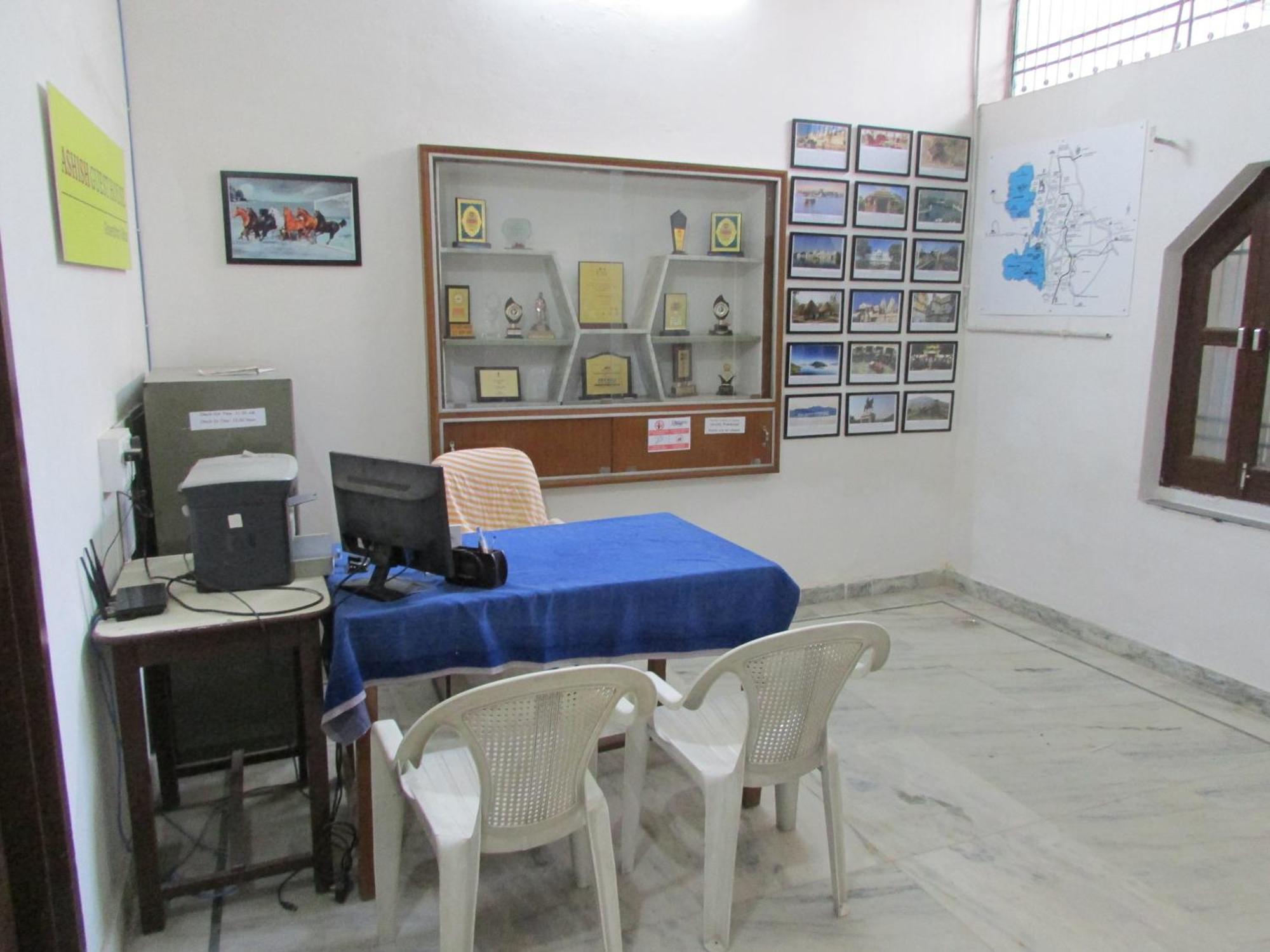Ashish Guest House, Goverdhan Vilas Udaipur Exterior photo